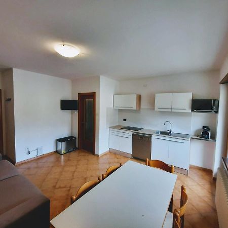 Comano Terme Apart Exterior photo