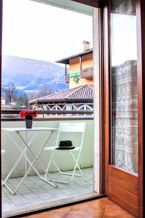 Comano Terme Apart Exterior photo
